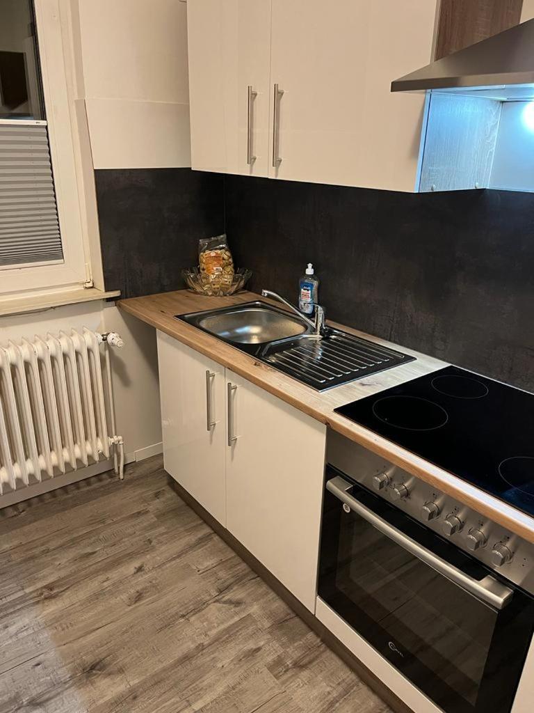 Schoene Ferienwohnung/Pendlerwohnung Uelzen Ngoại thất bức ảnh